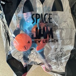 Lebron James mcdonalds collectible. New 2550 of them 5.00 for 1 or offer for all